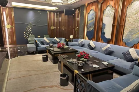 山南夜场KTV诚聘酒水促销员 专车接送提供住宿